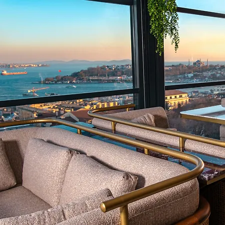 Ring Stone Bosphorus - Special Class Istanbul