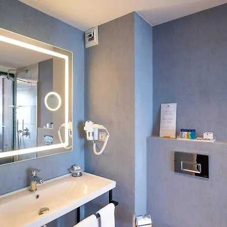 Ring Stone Bosphorus - Special Class Hotel 4*