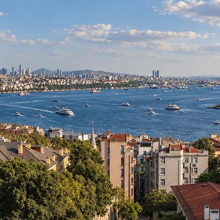 Ring Stone Bosphorus - Special Class Istanbul