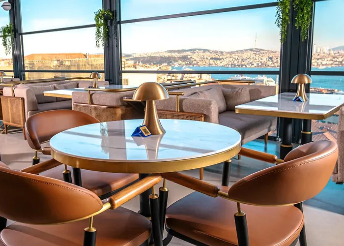 Ring Stone Bosphorus - Special Class 4*