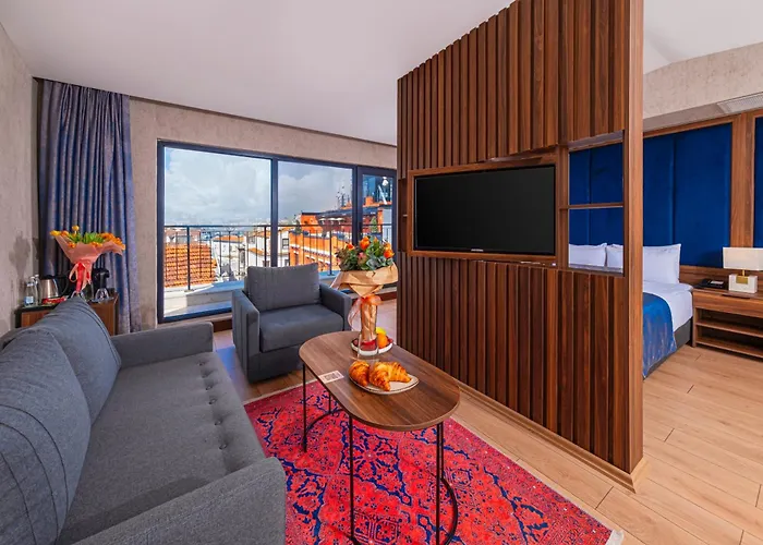 Ring Stone Bosphorus - Special Class