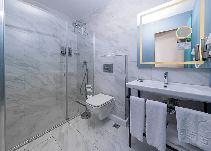 Ring Stone Bosphorus - Special Class Отель 4*