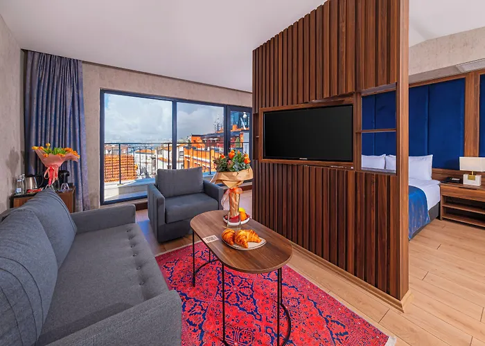 Ring Stone Bosphorus - Special Class