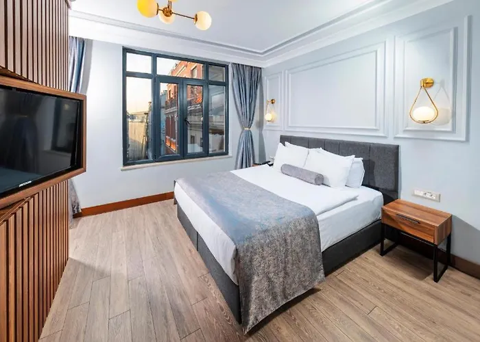 Ring Stone Bosphorus - Special Class